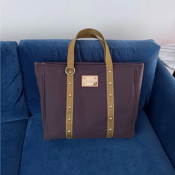 Louis Vuitton LV Cup‎ Antigua Cabas
GM Tote Bag Brown Khaki - Picture 3 of 13